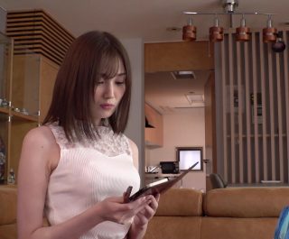 Địt tung lồn vợ nhân viên